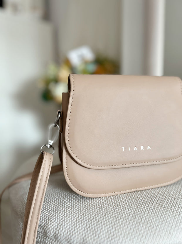 Geanta bej Ines - TIARA CONCEPT STORE